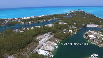 Lot 10 Block 193 - Sheltered Galleon Bay Canal Lot